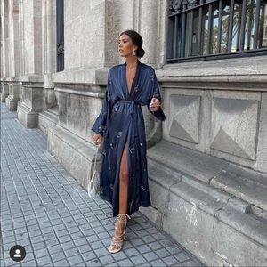 ZARA BEADED KIMONO DRESS LIMITED EDITION SZ X-SMALL